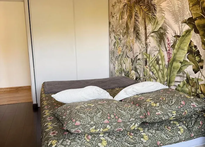 Apartamento With 2 Bedrooms, Terrace, Pool & Parking Antibes